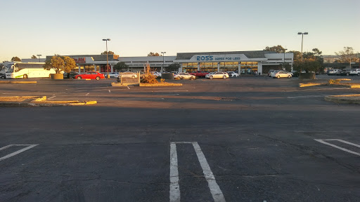 Clothing Store «Ross Dress for Less», reviews and photos, 640 Concar Dr, San Mateo, CA 94402, USA