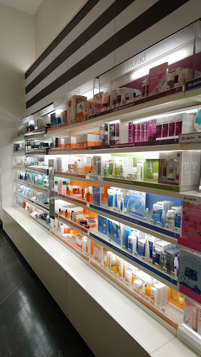 Cosmetics Store «SEPHORA», reviews and photos, 616 Southcenter Mall, Tukwila, WA 98188, USA