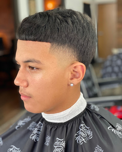 Barber Shop «Uppercuts Barber Shop», reviews and photos, 429 W Pioneer Pkwy, Grand Prairie, TX 75051, USA