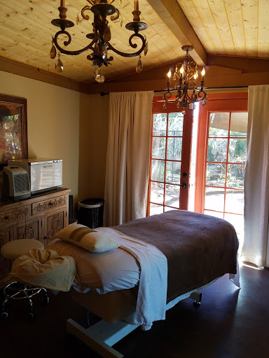 Day Spa «Spirit Salon & Day Spa», reviews and photos, 6584 N Oracle Rd, Tucson, AZ 85704, USA