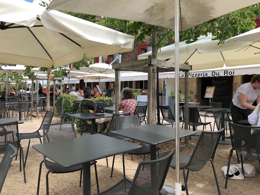 Monument Café Chambord à Chambord