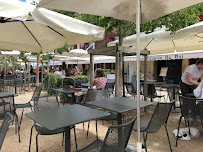 Atmosphère du Restaurant familial Monument Café Chambord - n°5