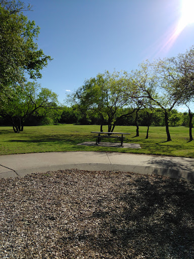 Park «Cravens Park», reviews and photos, 400 Cravens Park Dr, Arlington, TX 76018, USA