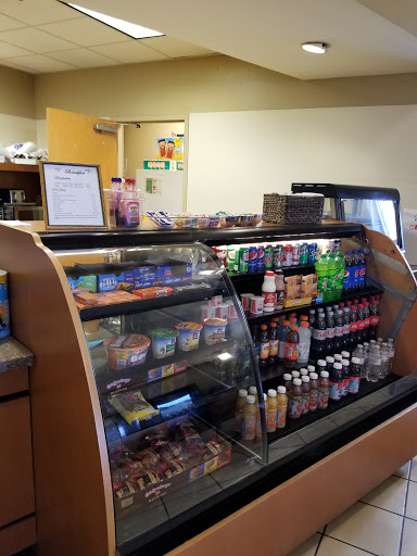 Toyota Dealer «Nalley Toyota Stonecrest», reviews and photos, 7969 Mall Pkwy, Lithonia, GA 30038, USA