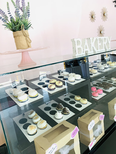 Bakery «The Exclusive Cake Shop», reviews and photos, 7015 Bandera Rd #14, San Antonio, TX 78238, USA