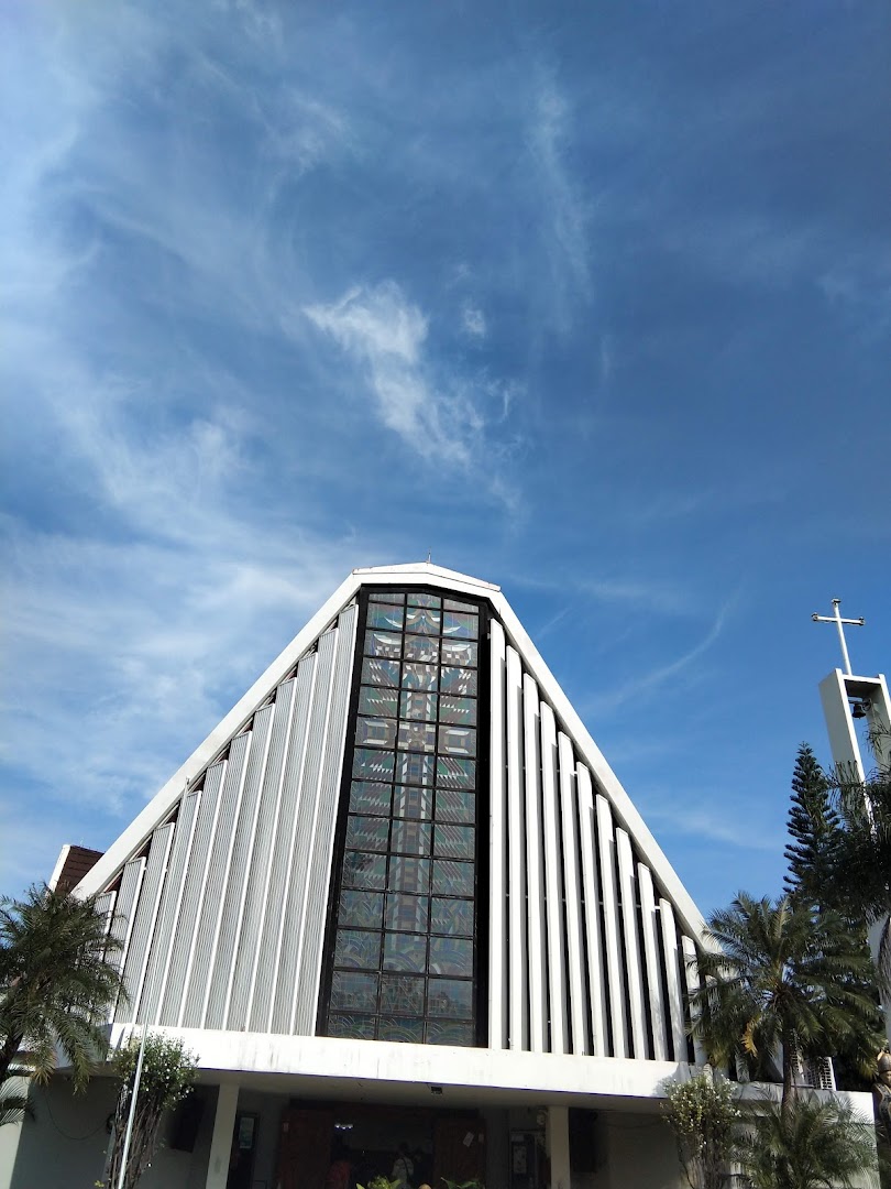 Gambar Gereja Katolik Santo Bonaventura Paroki Pulomas