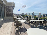 Atmosphère du Restaurant français Le Ciro's à Deauville - n°13