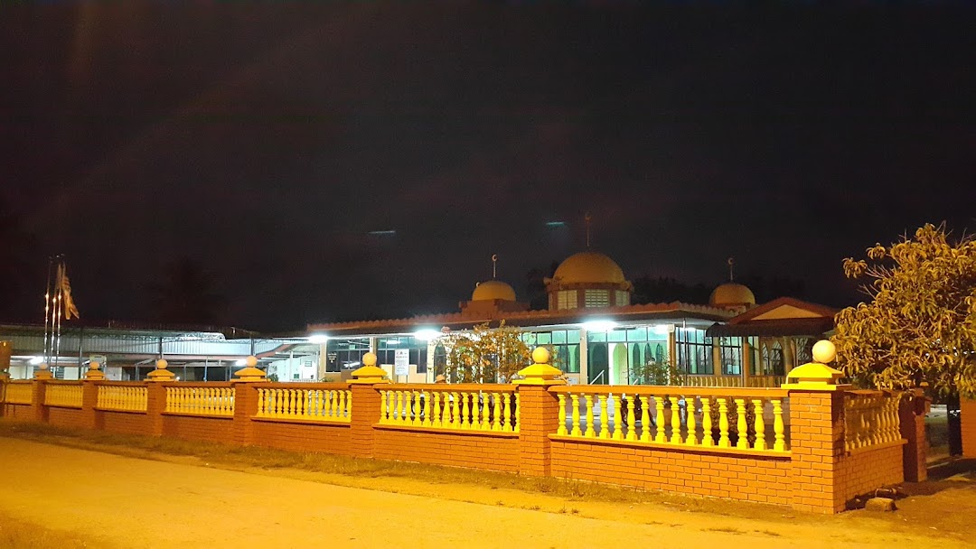 Masjid Sungai Chenaam