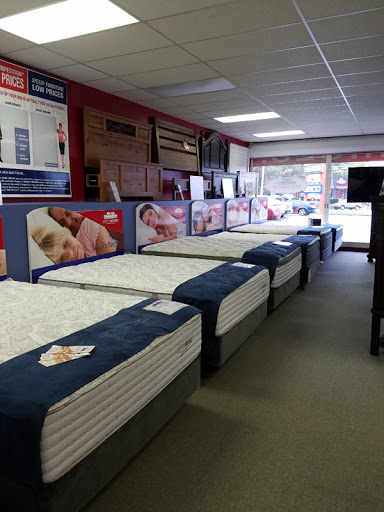 Furniture Store «Speedy Furniture of Monroeville», reviews and photos, 3841 William Penn Hwy, Monroeville, PA 15146, USA