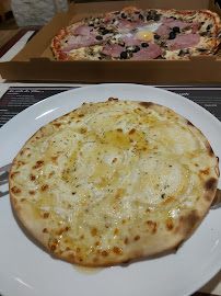 Plats et boissons du Pizzeria La Pâte à Pizz' Nalliers - n°15