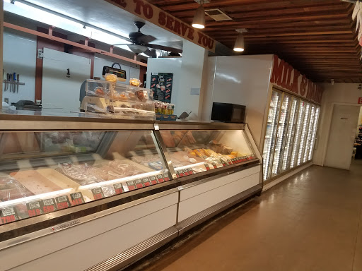 Grocery Store «Village Market», reviews and photos, 40869 Sierra Dr, Three Rivers, CA 93271, USA