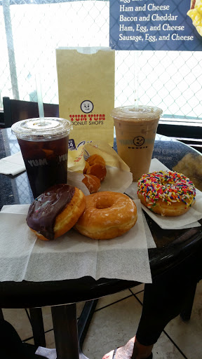 Donut Shop «Yum Yum Donuts», reviews and photos, 8139 W Manchester Ave, Playa Del Rey, CA 90293, USA