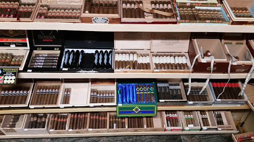 Cigar Shop «Havana Alley Cigar Shop & Lounge», reviews and photos, 201 26th St, Galveston, TX 77550, USA
