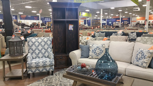 Furniture Store «Weekends Only Furniture & Mattress», reviews and photos, 8315 Center Run Dr, Indianapolis, IN 46250, USA