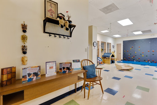 Preschool «Bright Horizons at Lyndhurst», reviews and photos, 9 Polito Ave, Lyndhurst, NJ 07071, USA