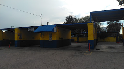 Car Wash «Nogalitos Car Wash», reviews and photos, 1526 Nogalitos St, San Antonio, TX 78204, USA