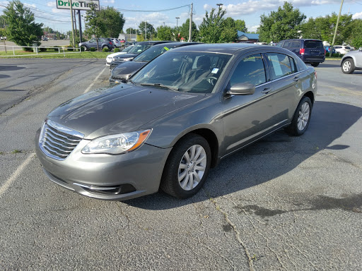 Car Dealer «Louisville CARS DIRECT», reviews and photos, 7565 Dixie Hwy, Louisville, KY 40258, USA