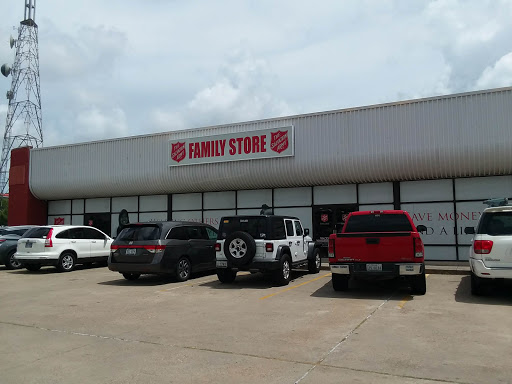 Thrift Store «Salvation Army Thrift Store», reviews and photos, 5042 S Padre Island Dr, Corpus Christi, TX 78411, USA