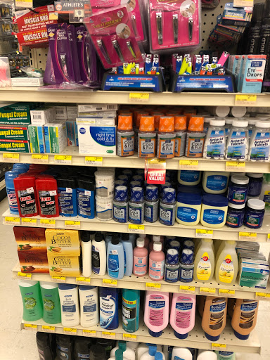 Hardware Store «Douglas Ace Home Center», reviews and photos, 1212 S Naper Blvd #117, Naperville, IL 60540, USA