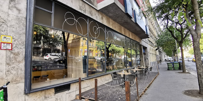 HUB55 Cafe & Bar - Budapest