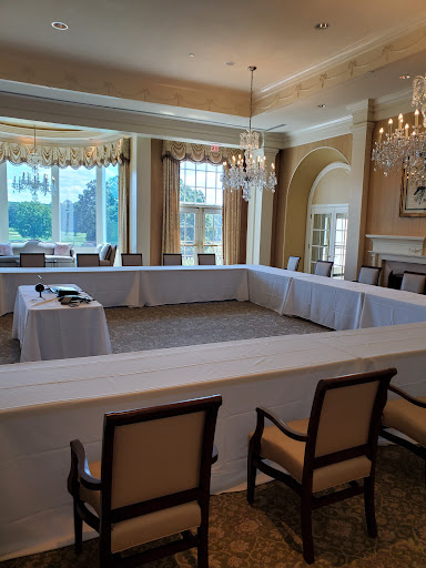 Country Club «Charlotte Country Club», reviews and photos, 2465 Mecklenburg Ave, Charlotte, NC 28205, USA