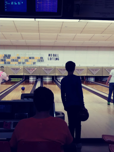 Bowling Alley «Leopard Lanes», reviews and photos, 601 Chateau Dr, Bellevue, NE 68005, USA