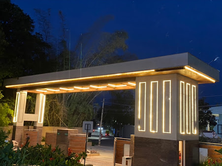 Google Maps image 19