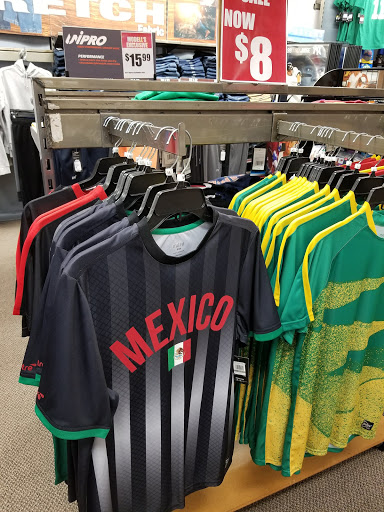 Shopping Mall «Ridgeway Shopping Center», reviews and photos, 2233 Summer St, Stamford, CT 06905, USA