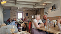 Atmosphère du Restaurant Ô Clem à Mouilleron-Saint-Germain - n°6