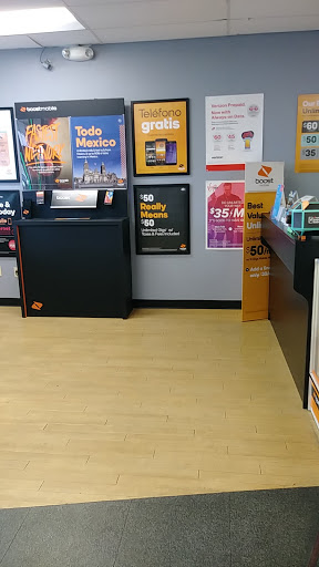 Cell Phone Store «MetroPCS Authorized Dealer», reviews and photos, 112 A.W. Willis Ave Suite 102, Memphis, TN 38105, USA