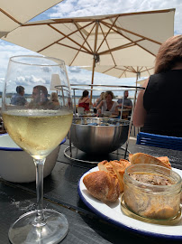 Plats et boissons du Bar-restaurant à huîtres La P'tite Kabane - Yoan & Chloé - Dégustation à Lège-Cap-Ferret - n°10