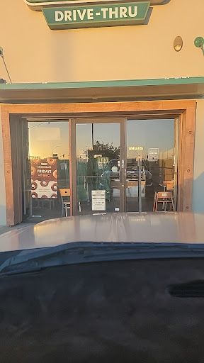 Bakery «Krispy Kreme Doughnuts», reviews and photos, 3607 E Bell Rd A, Phoenix, AZ 85032, USA