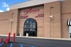 Guitar Center image