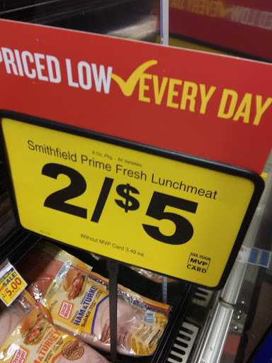 Grocery Store «Food Lion», reviews and photos, 907 S Chapel St, Newark, DE 19713, USA