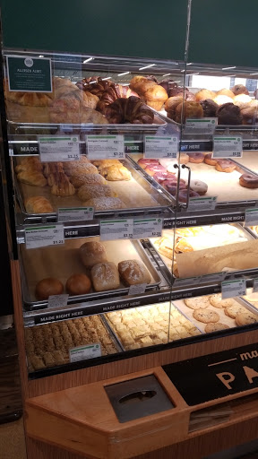 Grocery Store «Whole Foods Market», reviews and photos, 18700 Ventura Blvd #190, Tarzana, CA 91356, USA