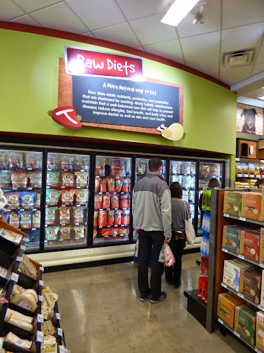 Pet Supply Store «Pet Food Express», reviews and photos, 320 S Lake Ave, Pasadena, CA 91101, USA