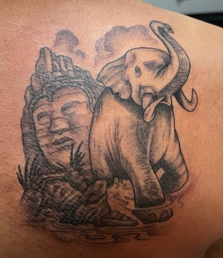 Explore easy henna tattoo ideas, creative tattoo ideas in Peoria, available at Modern Ink Tattoo