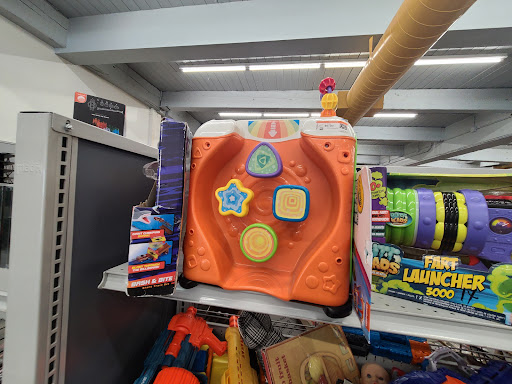 Thrift Store «Goodwill Store», reviews and photos, 23740 El Toro Rd e, Lake Forest, CA 92630, USA