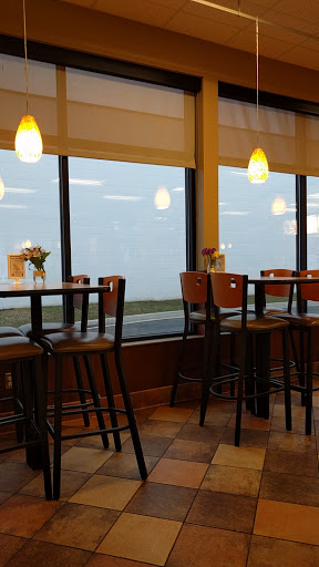 Fast Food Restaurant «Chick-fil-A», reviews and photos, 950 N Elmhurst Rd, Mt Prospect, IL 60056, USA