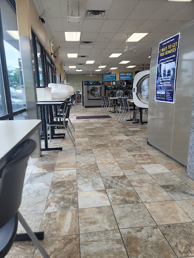 Coin Operated Laundry Equipment Supplier «Wash World Coin Laundry», reviews and photos, 9785 Q St, Omaha, NE 68127, USA