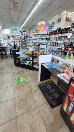 Tobacco Shop «Tobacco SuperStore #61», reviews and photos, 9501 N Rodney Parham Rd, Little Rock, AR 72227, USA