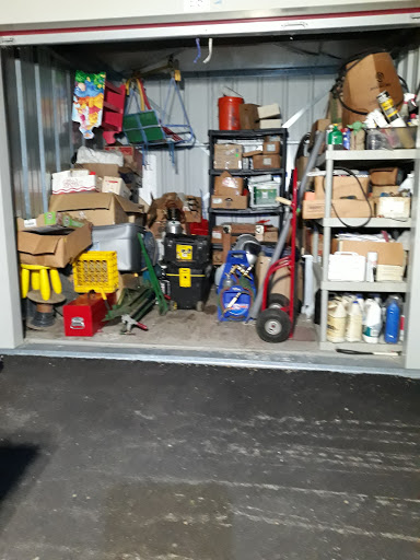 Self-Storage Facility «Lake county storage», reviews and photos, 1100 W Rollins Rd, Round Lake Heights, IL 60073, USA