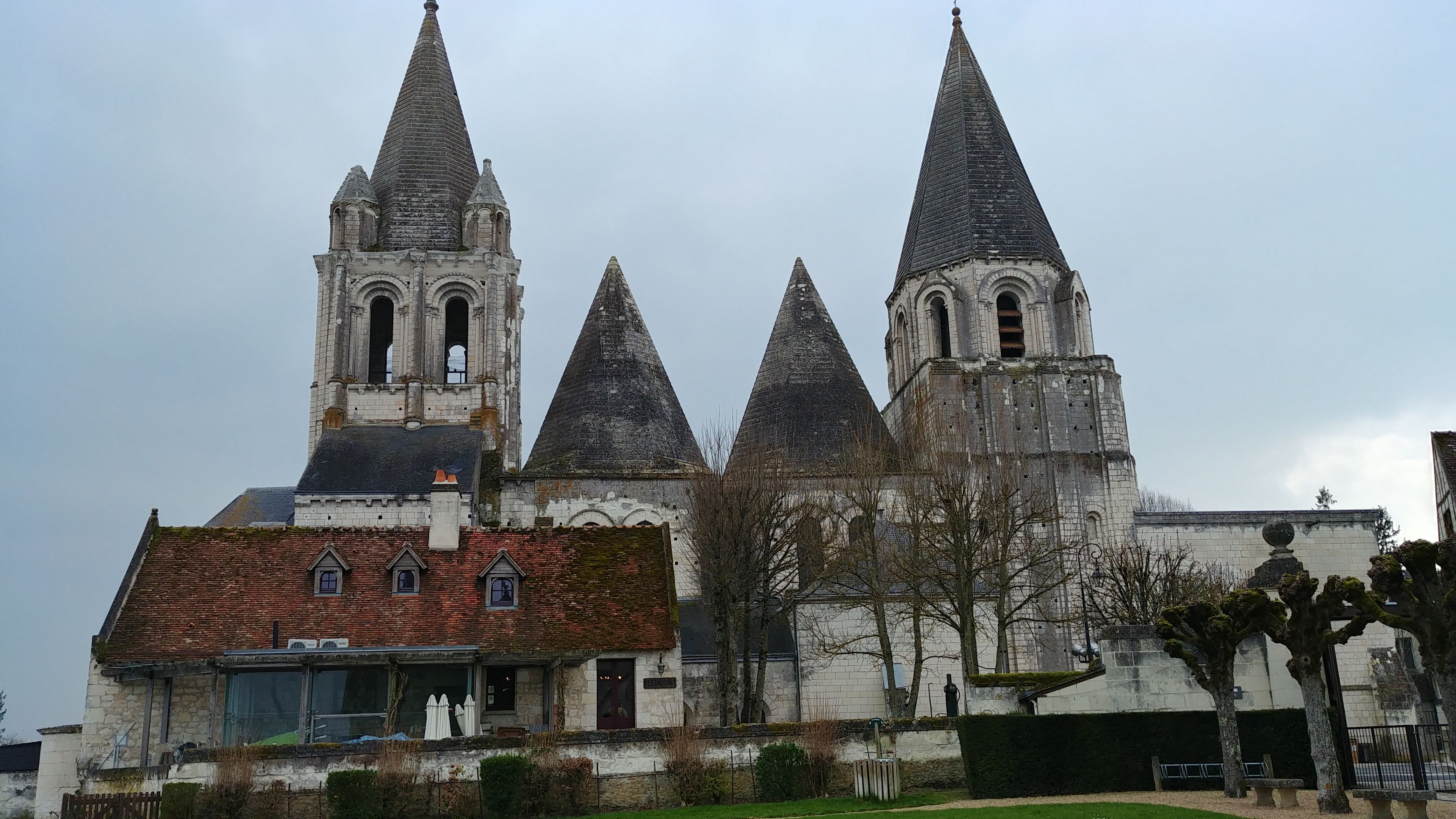 Photo n° 2 de l'avis de F. fait le 02/04/2019 à 10:28