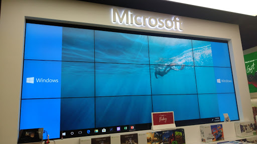 Computer Store «Microsoft Store - Westfield Montgomery», reviews and photos, 7101 Democracy Blvd, Bethesda, MD 20817, USA