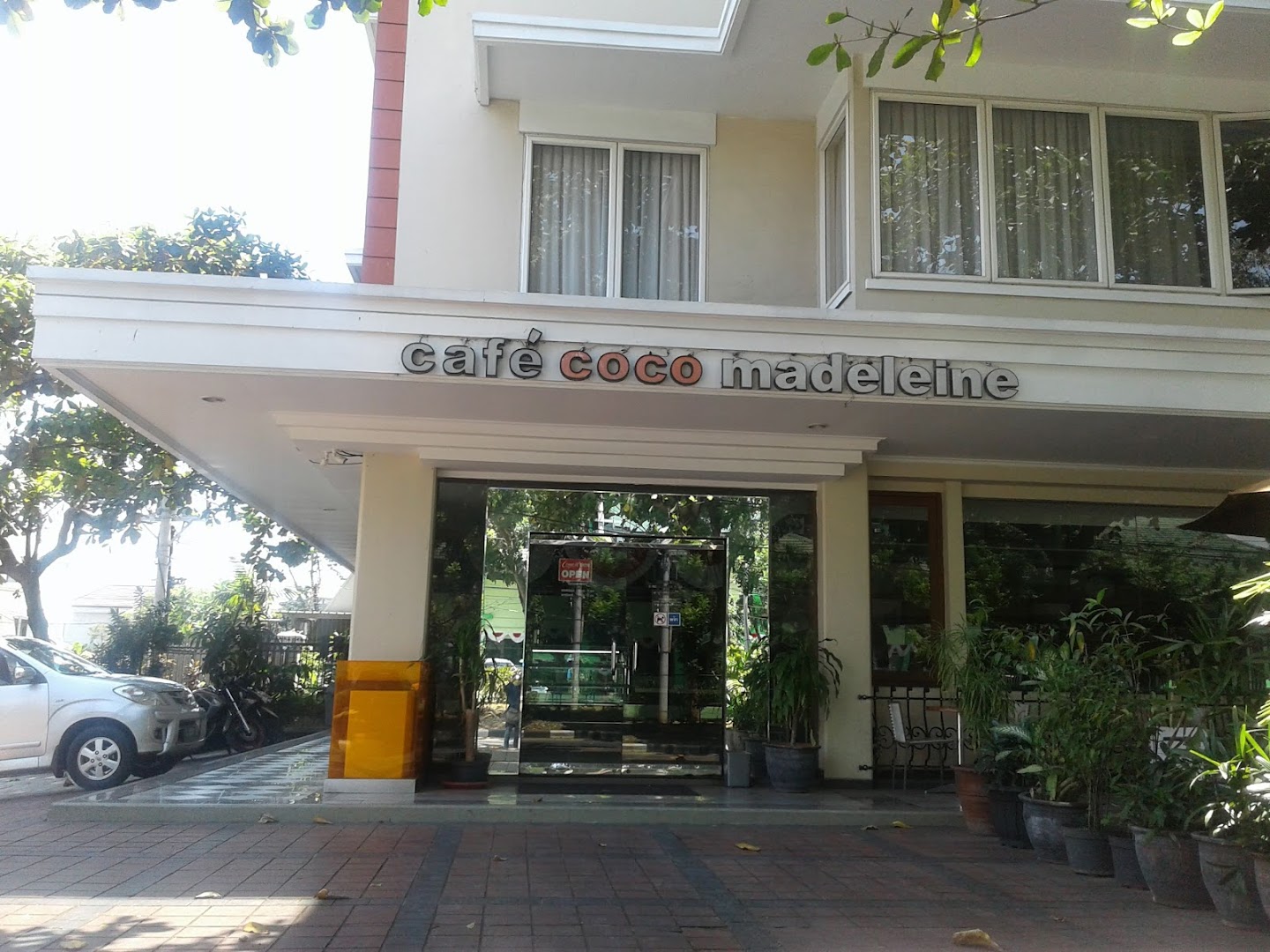 Cafe Coco Madeleine (bangkong) Photo