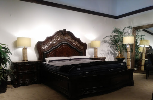 Furniture Store «Rooms To Go Furniture Store - Altamonte Springs», reviews and photos, 464 FL-436, Altamonte Springs, FL 32714, USA