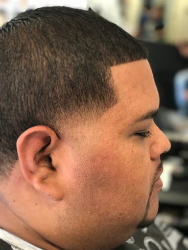 Barber Shop «MVP Barber Shop», reviews and photos, 901-917 NJ-36, Union Beach, NJ 07735, USA