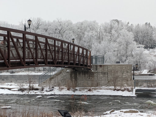 Park «Bicentennial Riverfront Park», reviews and photos, 301 E Hydraulic St, Yorkville, IL 60560, USA