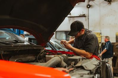 Auto Repair Shop «Kingwood Service Center», reviews and photos, 3318 Northpark Dr, Kingwood, TX 77339, USA