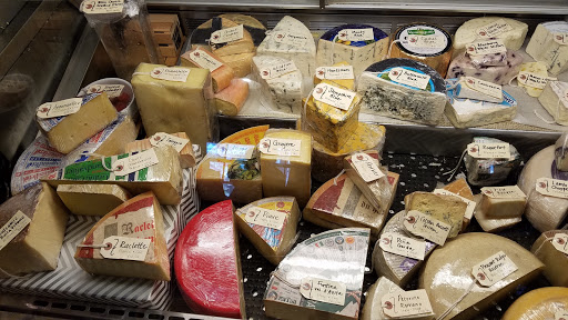 General Store «Symons General Store & Wine Cellar», reviews and photos, 401 E Lake St, Petoskey, MI 49770, USA